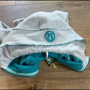 Lululemon Gray and Teal scuba jacket